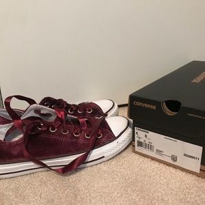 Velvet Sangria Converse